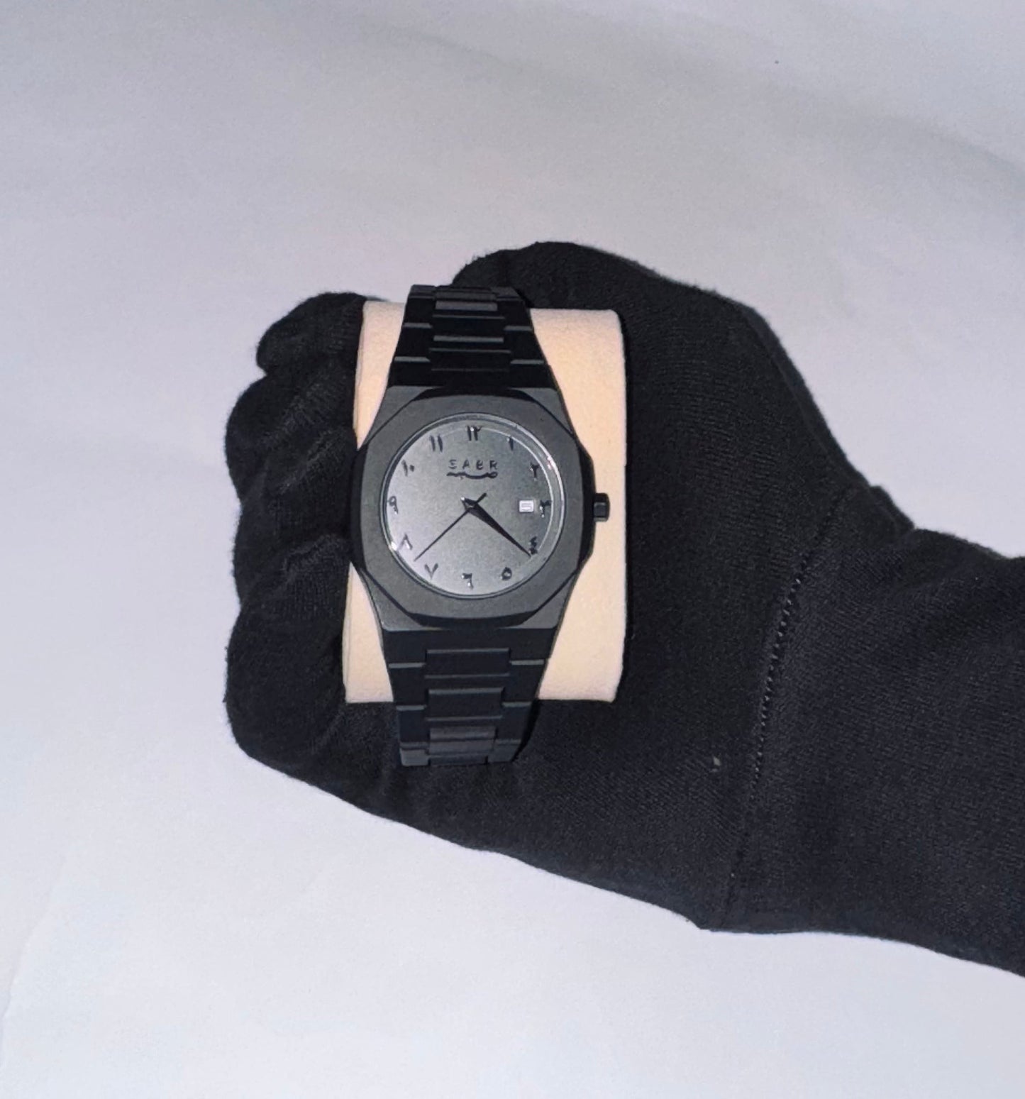 Arabic Aura Watch